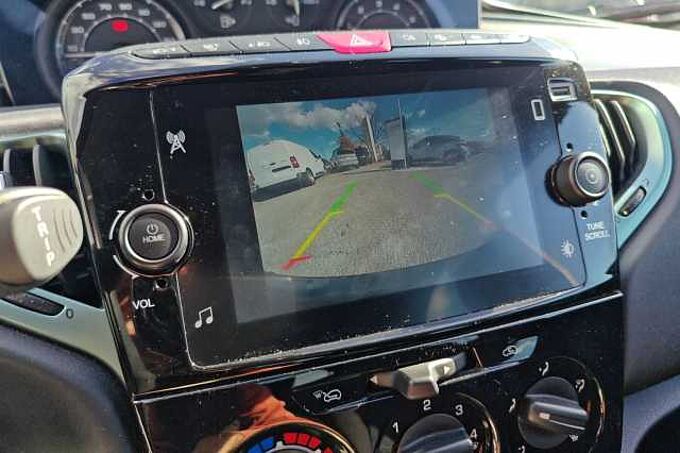 Lancia Ypsilon 3ª serie 1.0 FireFly 5 porte S&S Hybrid Ecochic Silver