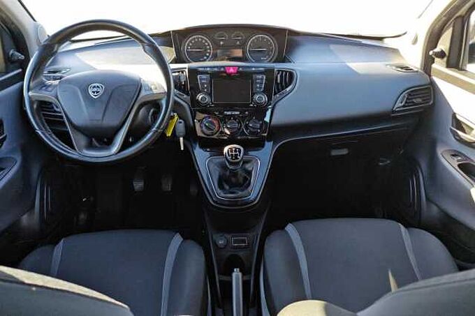 Lancia Ypsilon 3ª serie 1.2 69 CV 5 porte Gold