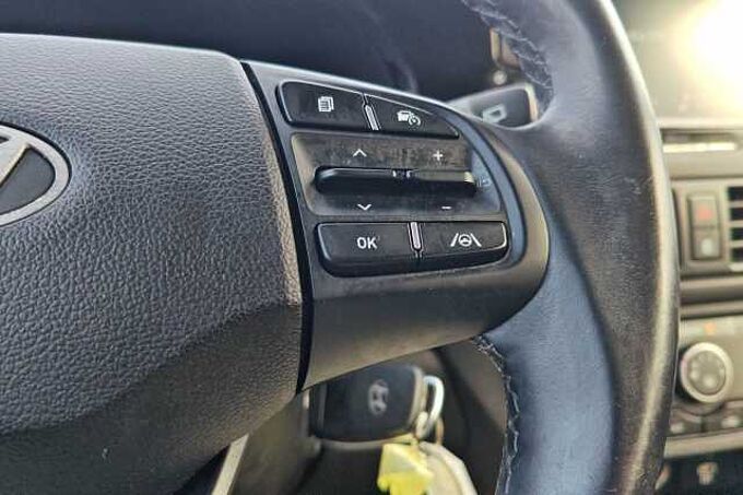 Hyundai i10 3ª serie 1.0 MPI AT Connectline