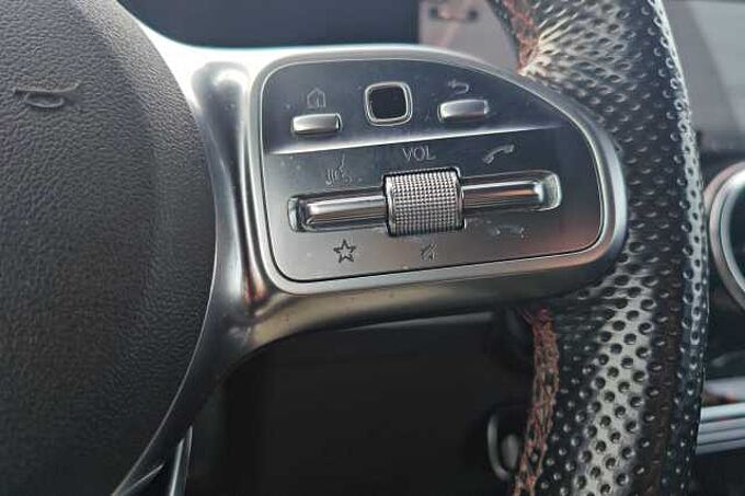 Mercedes-Benz GLB 200 d Automatic Sport Plus *AMG LINE*