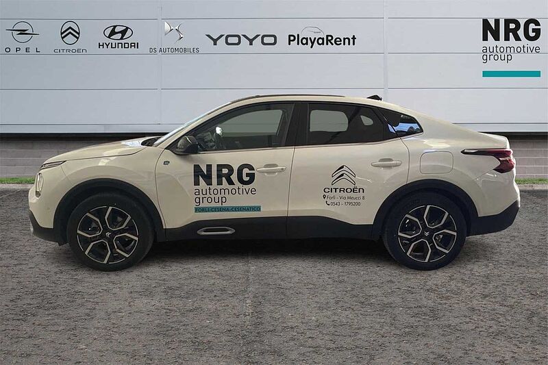 Citroen e-C4 X X motore elettrico 136 CV Shine