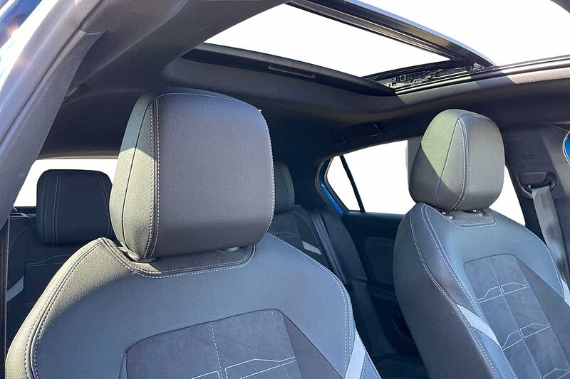 Opel Astra-e 156 CV GS