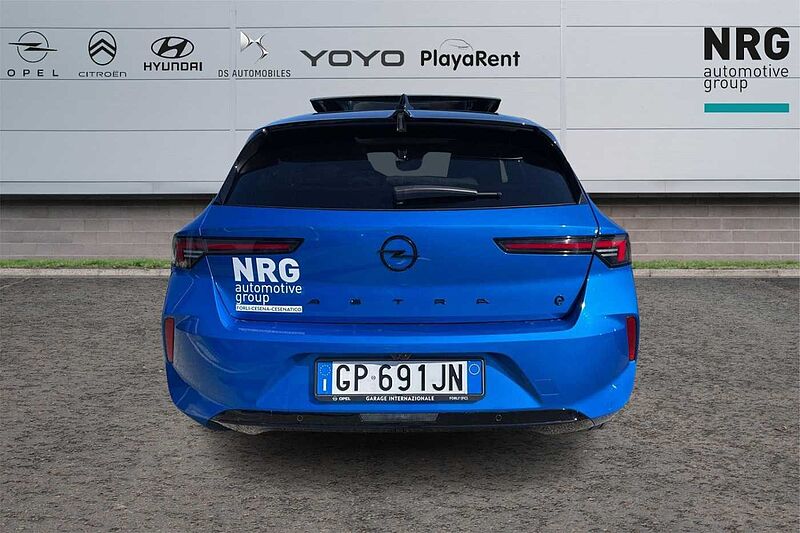 Opel Astra-e 156 CV GS