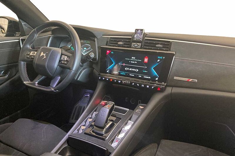 DS 9 Performance Line+ E-TENSE 250