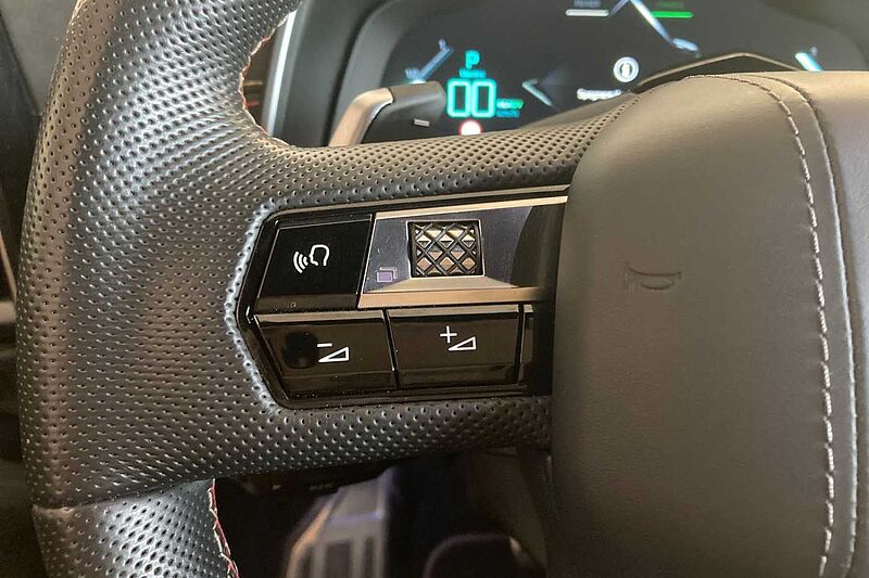 DS 9 Performance Line+ E-TENSE 250