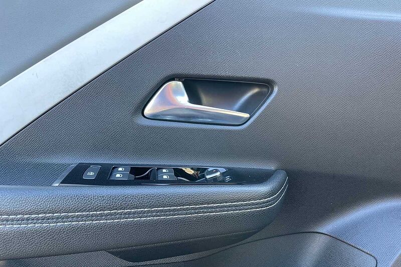 Opel Astra 6ª serie 1.6 Plug-in Hybrid 180 CV AT8 Elegance