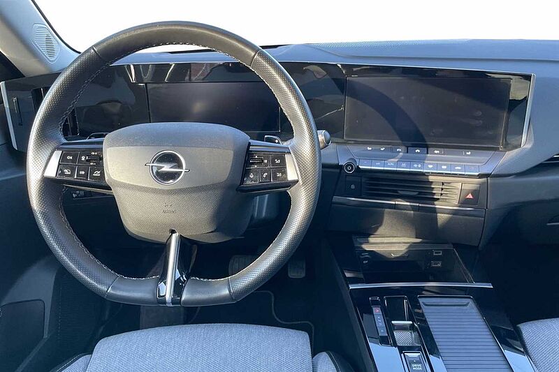 Opel Astra 6ª serie 1.6 Plug-in Hybrid 180 CV AT8 Elegance