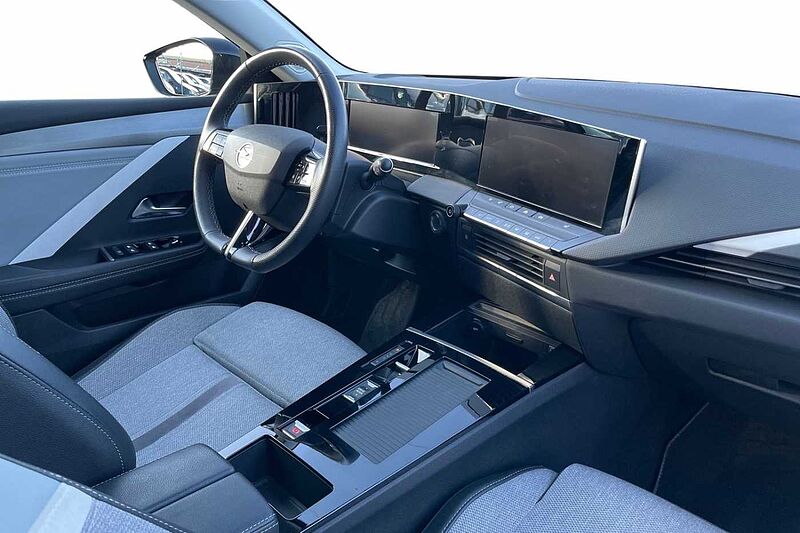 Opel Astra 6ª serie 1.6 Plug-in Hybrid 180 CV AT8 Elegance