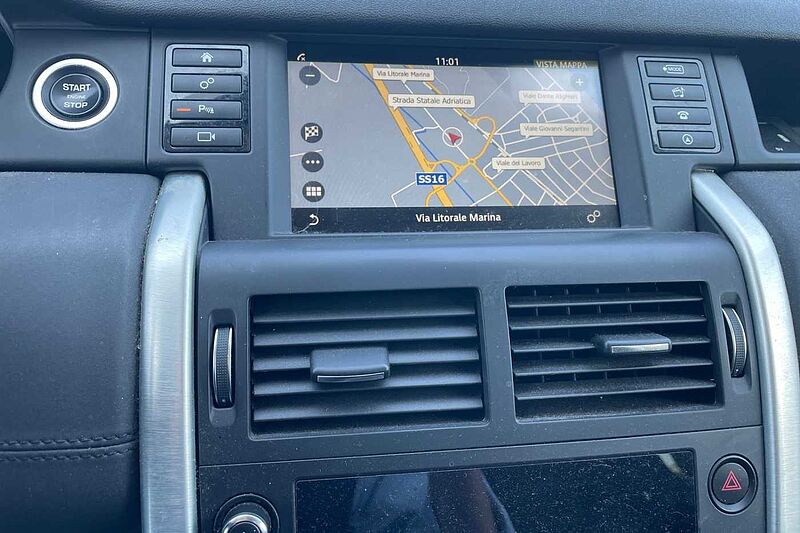 Land Rover Discovery Sport 2.0 TD4 150 CV Pure