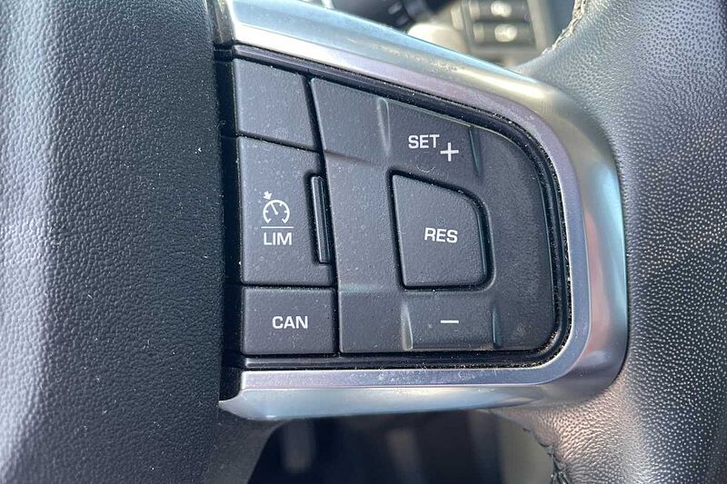 Land Rover Discovery Sport 2.0 TD4 150 CV Pure