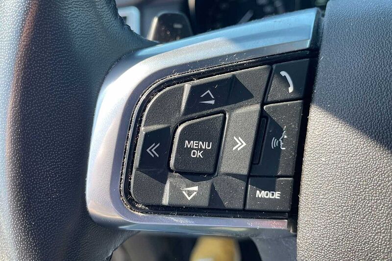 Land Rover Discovery Sport 2.0 TD4 150 CV Pure