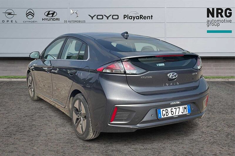 Hyundai Ioniq 1.6 Hybrid DCT Tech