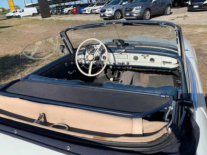 Mercedes-Benz MERCEDES 190SL