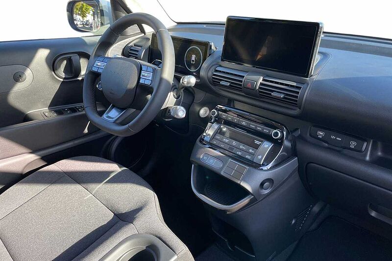 Hyundai Inster 49 kWh XTech + Login Pack