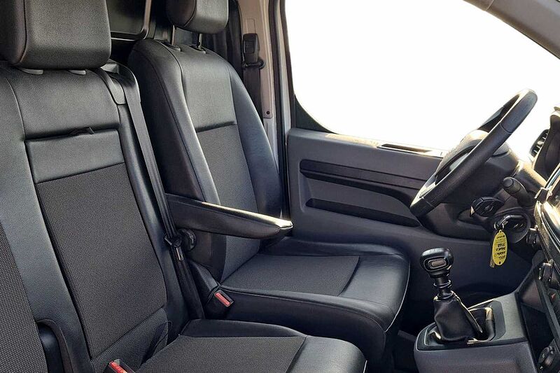 Opel Vivaro 4&ordf; serie 2.0 Diesel 120CV S&S PC-TN S Furgone Enjoy