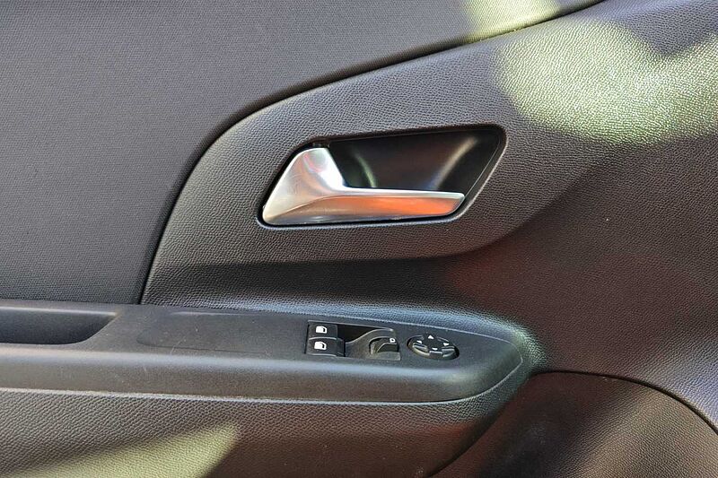 Opel Corsa 6ª serie 1.2 Edition