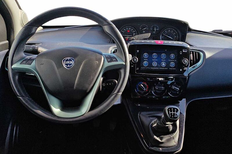 Lancia Ypsilon 3ª serie 1.0 FireFly 5 porte S&S Hybrid Ecochic Silver