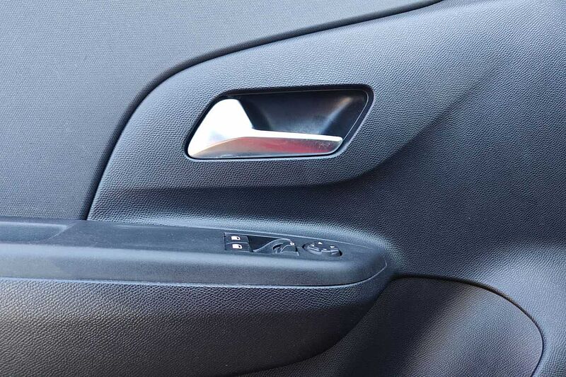 Opel Corsa 6ª serie 1.2 Edition