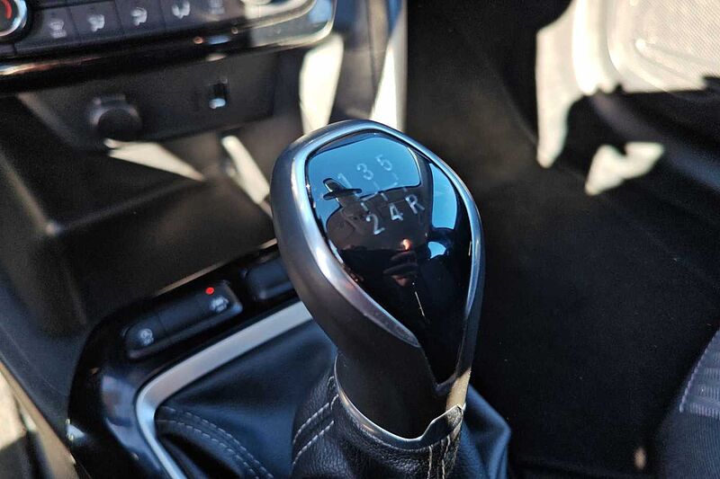 Opel Corsa 6ª serie 1.2 Edition