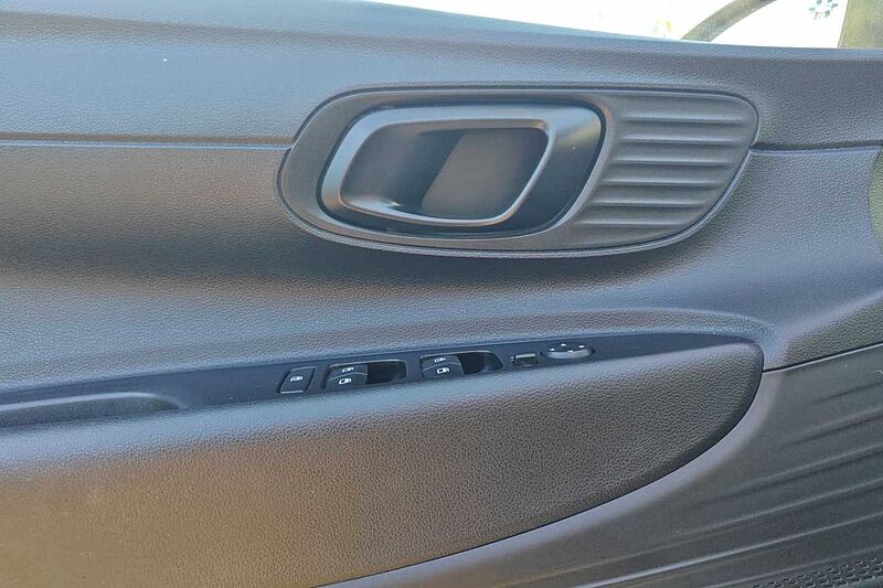 Hyundai i20 3ª serie 1.2 MPI MT Connectline