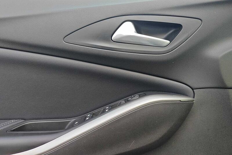 Opel Grandland 1ª serie 1.2 Turbo 12V 130 CV Business Elegance