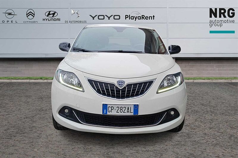 Lancia Ypsilon 3&ordf; serie 1.0 FireFly 5 porte S&S Hybrid Ecochic Silver