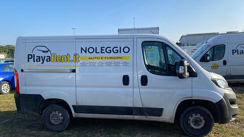 Peugeot Boxer 35 2.2 BlueHDi 140 S&S PM Cabinato