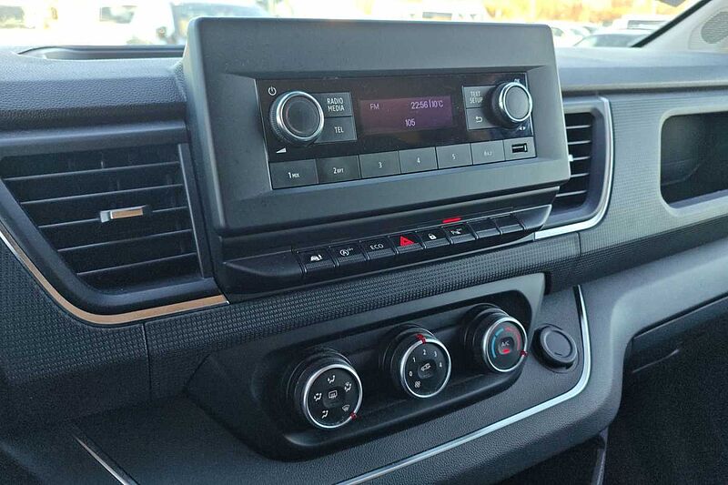 Nissan Primastar 3&ordf; serie 2.0 dCi 150CV PL-TN Bus