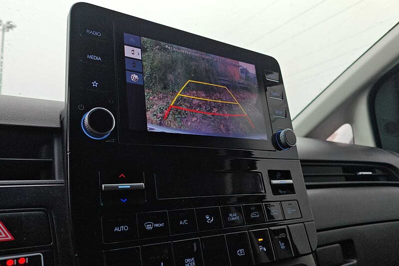 Hyundai Staria 2.2 MT 2WD 9 posti Wagon