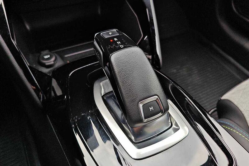 Peugeot 208 100 Stop&Start EAT8 5 porte GT Pack