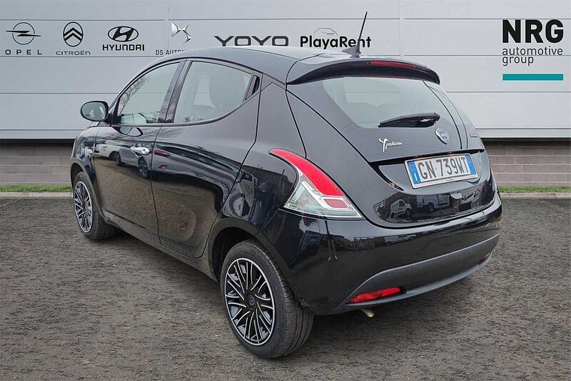 Lancia Ypsilon 3ª serie 1.0 FireFly 5 porte S&S Hybrid Silver