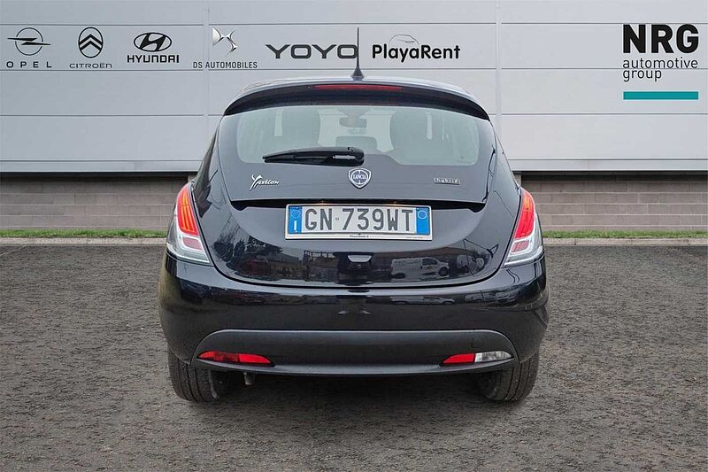 Lancia Ypsilon 3ª serie 1.0 FireFly 5 porte S&S Hybrid Silver