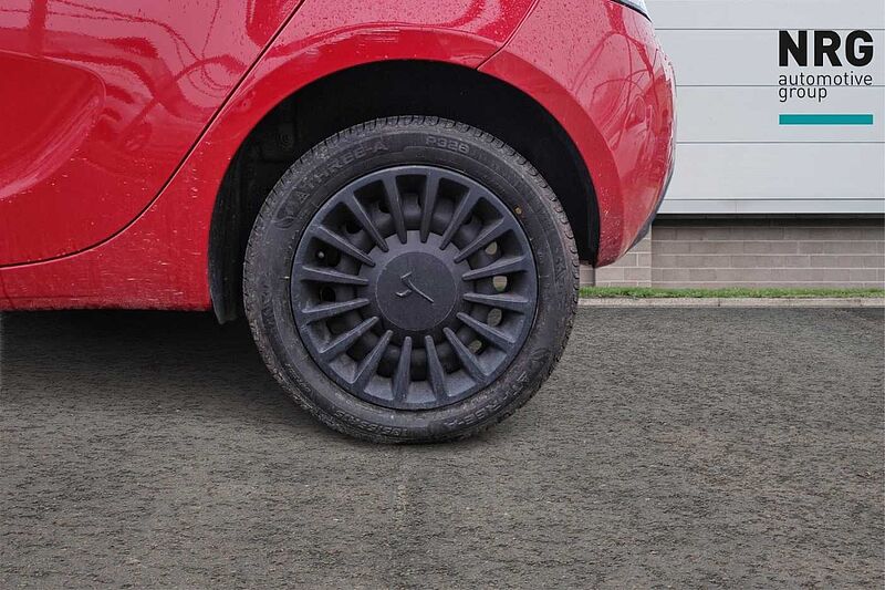 Lancia Ypsilon 3&ordf; serie 1.0 FireFly 5 porte S&S Hybrid Silver