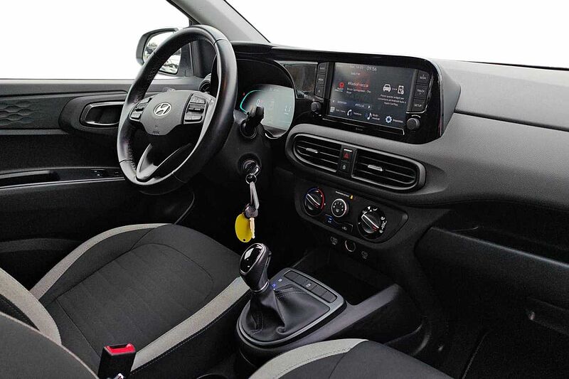 Hyundai i10 3&ordf; serie 1.0 MPI AT Tech