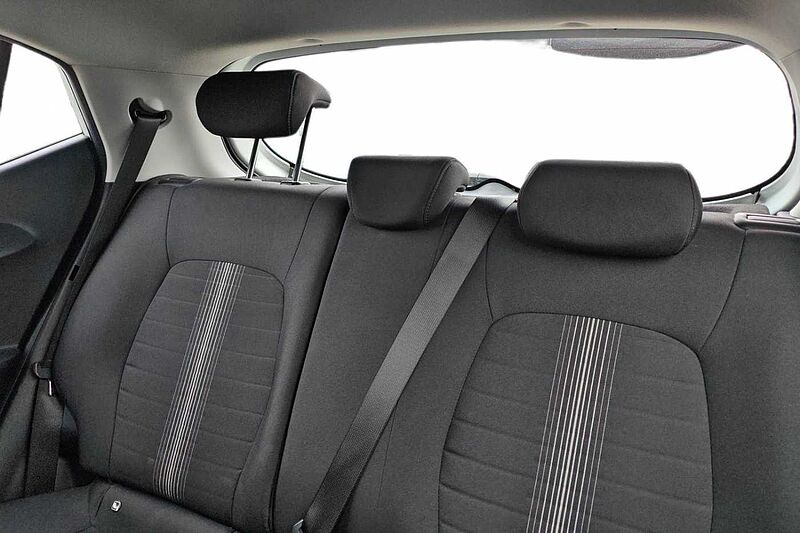 Hyundai i10 3&ordf; serie 1.0 MPI AT Tech