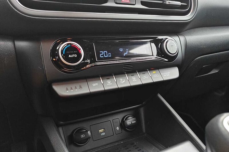 Hyundai Kona 1&ordf;s. 1.0 T-GDI Hybrid 48V iMT XLine