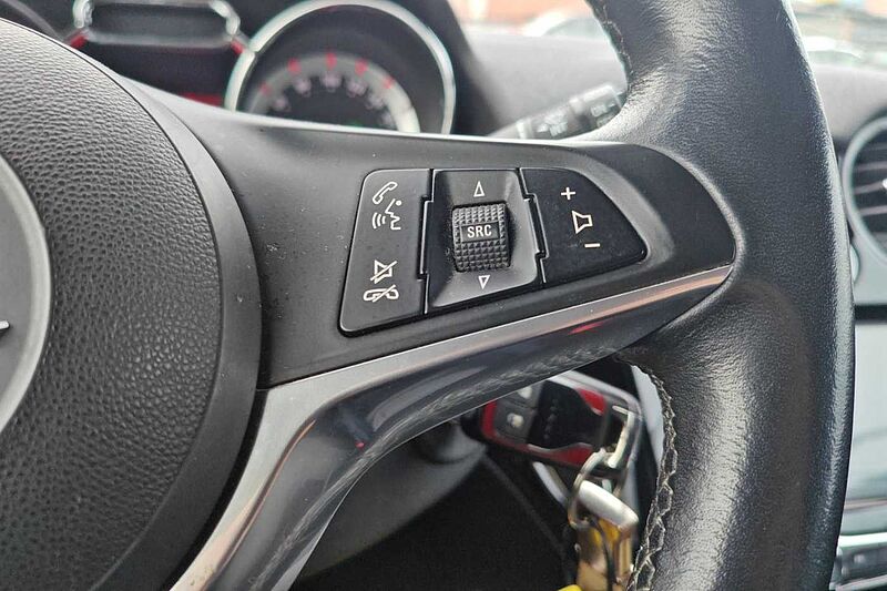 Opel Adam 1.4 87 CV GPL Tech Jam