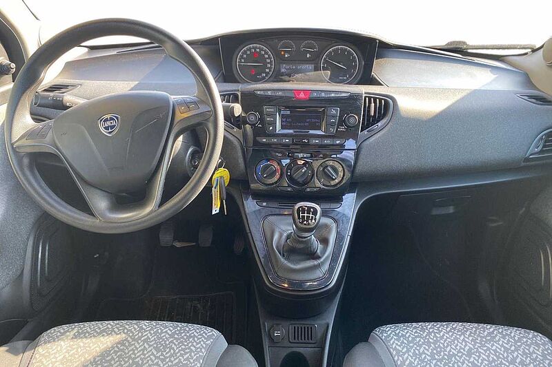 Lancia Ypsilon 3ª serie 1.0 FireFly 5 porte S&S Hybrid Silver