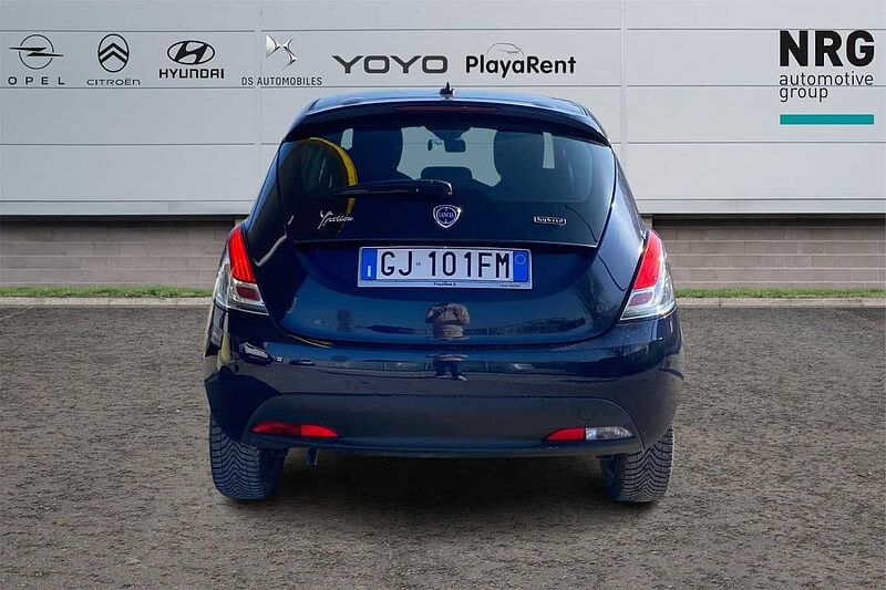 Lancia Ypsilon 3ª serie 1.0 FireFly 5 porte S&S Hybrid Silver