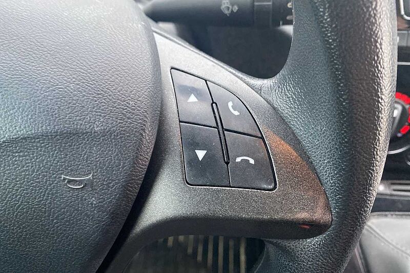 Lancia Ypsilon 3&ordf; serie 1.2 69 CV 5 porte GPL Ecochic Silver