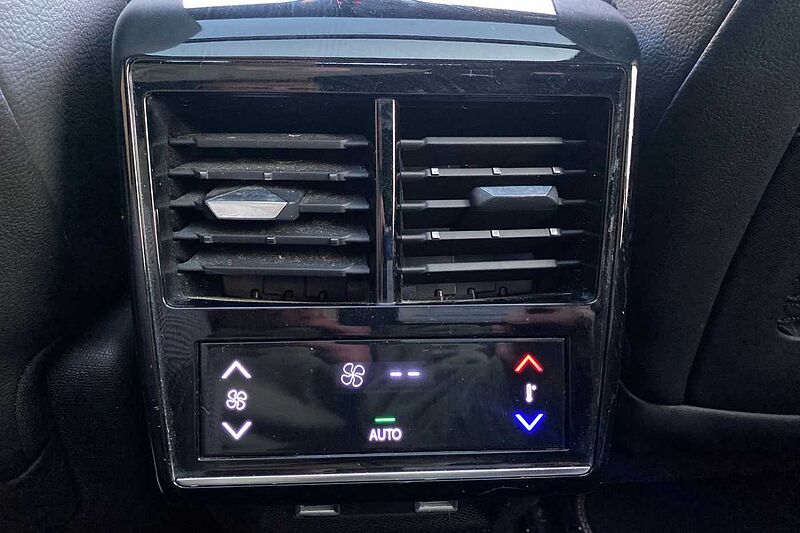 DS 7 DS 7 Crossback BlueHDi 130 aut. Performance Line+