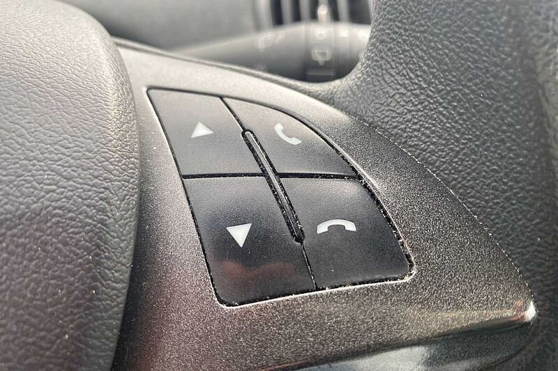 Lancia Ypsilon 3&ordf; serie 1.0 FireFly 5 porte S&S Hybrid Ecochic Silver