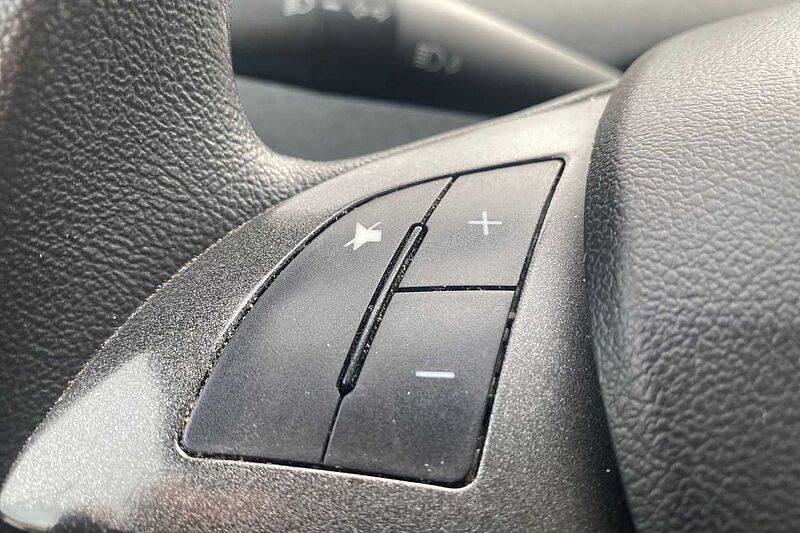 Lancia Ypsilon 3&ordf; serie 1.0 FireFly 5 porte S&S Hybrid Ecochic Silver