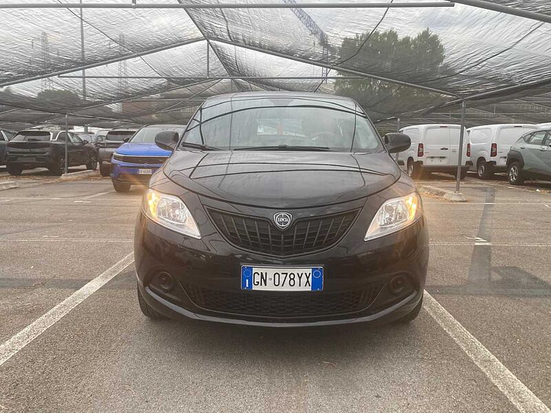 Lancia Ypsilon 3&ordf; serie PROMO FINANZIAMENTO LUGLIO 1.0 FireFly 5 porte S&S Hybrid Ecochic Silver