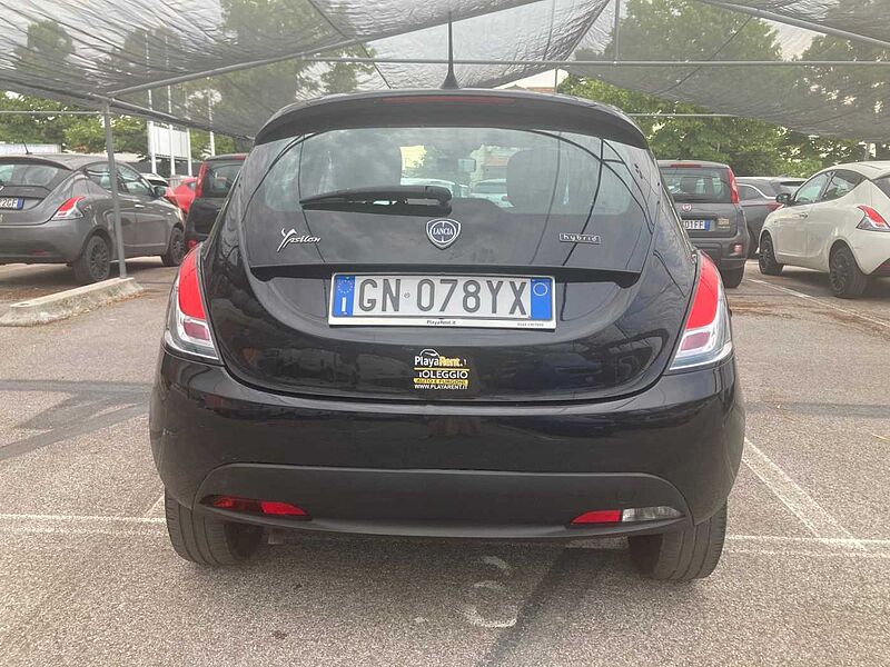Lancia Ypsilon 3&ordf; serie PROMO FINANZIAMENTO LUGLIO 1.0 FireFly 5 porte S&S Hybrid Ecochic Silver